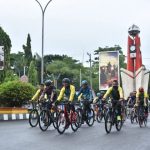 Danrem Brigjen TNI Djashar Djamil S.E.M.M gowes Sepeda santai bersama Personel keliling kota Watampone
