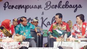 kebaya-2-768x432