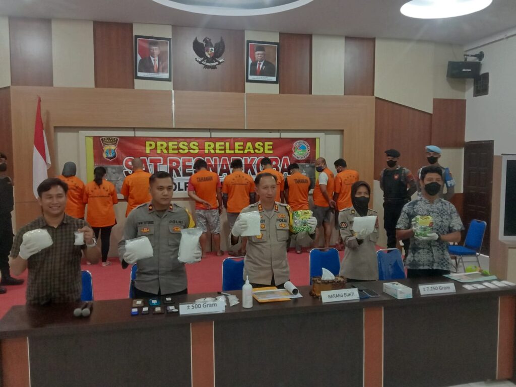WhatsApp Image 2023-01-01 at 18.21.39 (1)