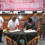 Rapat Paripurna Ke-23, DPRD Kaltara Bersama Pemerintah Provinsi Kaltara Menyepakati 2 Ranperda